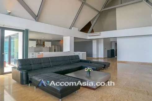 3 Bedroom Condo for rent in Baan Saraan, Khlong Toei Nuea, Bangkok near MRT Phetchaburi