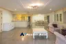 4 Bedroom Condo for rent in Oriental Towers, Khlong Tan Nuea, Bangkok near BTS Thong Lo