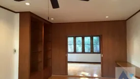 3 Bedroom House for rent in Khlong Tan, Bangkok near BTS Phrom Phong