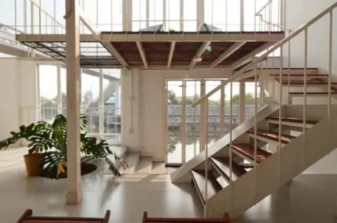 3 Bedroom House for rent in Phra Khanong Nuea, Bangkok