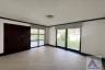 4 Bedroom House for rent in Khlong Tan Nuea, Bangkok