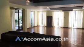 3 Bedroom House for rent in Phra Khanong Nuea, Bangkok