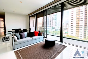 2 Bedroom Condo for rent in Vittorio, Khlong Tan Nuea, Bangkok near BTS Phrom Phong