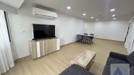 2 Bedroom Condo for rent in Baan Suanpetch, Khlong Tan Nuea, Bangkok near BTS Phrom Phong