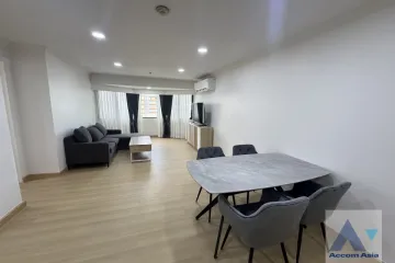 2 Bedroom Condo for rent in Baan Suanpetch, Khlong Tan Nuea, Bangkok near BTS Phrom Phong