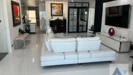 3 Bedroom Condo for rent in Sathorn Gardens, Thung Maha Mek, Bangkok near MRT Lumpini