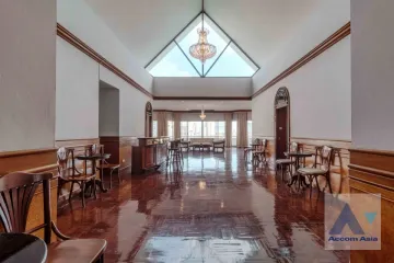 3 Bedroom Condo for rent in Le Premier 1, Khlong Toei Nuea, Bangkok near BTS Asoke