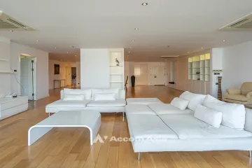 3 Bedroom Condo for rent in Kallista Mansion, Khlong Toei Nuea, Bangkok near BTS Nana