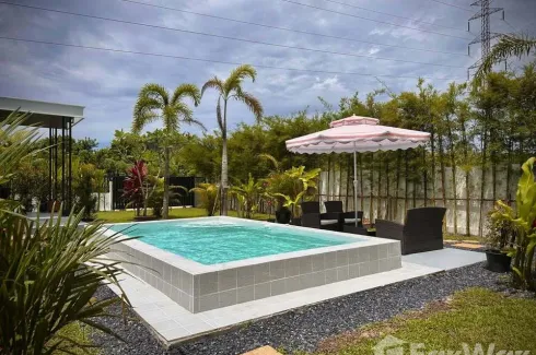 2 Bedroom Villa for sale in Thep Krasatti, Phuket
