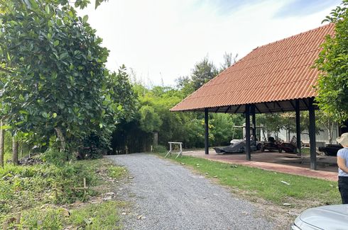 6 Bedroom Villa for sale in Tha Khoi, Phetchaburi