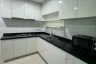3 Bedroom Condo for rent in Belle Grand Rama 9, Huai Khwang, Bangkok near MRT Phra Ram 9