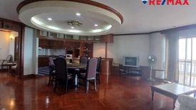 2 Bedroom Condo for sale in Silver Beach, Na Kluea, Chonburi