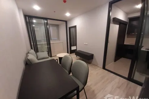 1 Bedroom Condo for rent in XT Huaikhwang, Din Daeng, Bangkok near MRT Huai Khwang