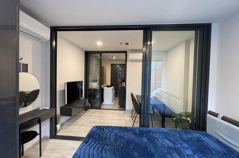 1 Bedroom Condo for rent in XT Huaikhwang, Din Daeng, Bangkok near MRT Huai Khwang