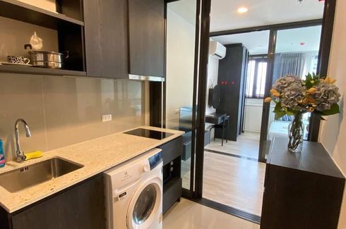 1 Bedroom Condo for sale in XT Huaikhwang, Din Daeng, Bangkok near MRT Huai Khwang