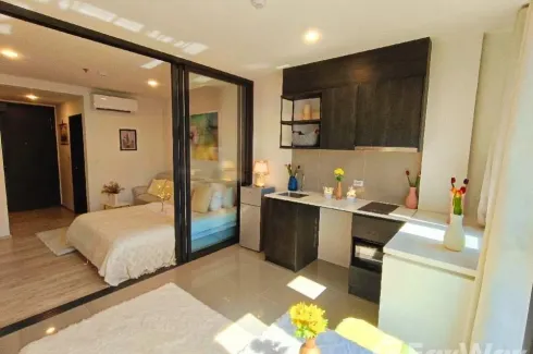 Condo for rent in XT Huaikhwang, Din Daeng, Bangkok near MRT Huai Khwang