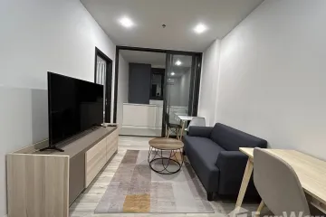 1 Bedroom Condo for rent in XT Huaikhwang, Din Daeng, Bangkok near MRT Huai Khwang