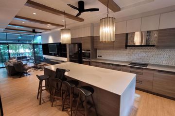 4 Bedroom Condo for rent in Prompak Gardens, Khlong Tan Nuea, Bangkok near BTS Phrom Phong