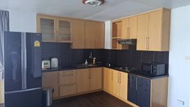 2 Bedroom Condo for rent in Sriwara Garden Condominium, Phlapphla, Bangkok