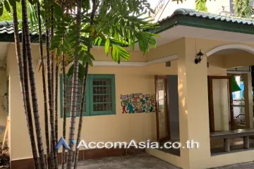 2 Bedroom House for rent in Khlong Tan, Bangkok near BTS Phrom Phong