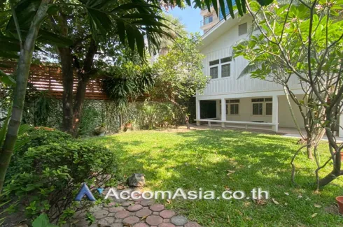 3 Bedroom House for rent in Khlong Tan, Bangkok near BTS Phrom Phong