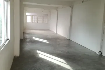 Office for rent in Bang Phong Pang, Bangkok