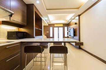1 Bedroom Condo for rent in Nusa State Tower Condominium, Silom, Bangkok near BTS Surasak
