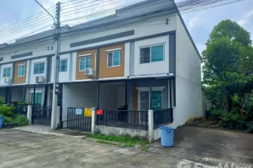 3 Bedroom Townhouse for sale in Lalintown Lio Lumlukka Klong 4-5, Lat Sawai, Pathum Thani