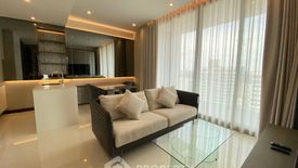2 Bedroom Condo for sale in Khlong Toei, Bangkok near BTS Nana