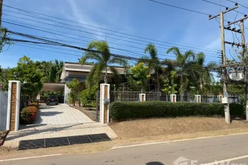 3 Bedroom House for sale in Yang Talat, Kalasin