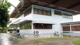 4 Bedroom House for rent in Phra Khanong Nuea, Bangkok