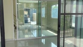 3 Bedroom Townhouse for rent in Villette City Pattanakarn 38, Suan Luang, Bangkok