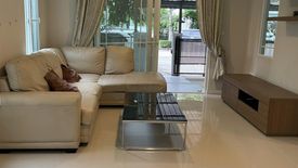 3 Bedroom House for rent in Hua Mak, Bangkok