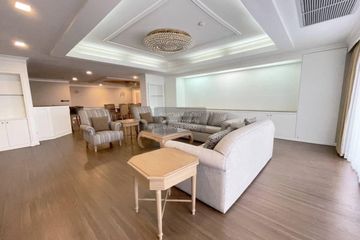 4 Bedroom Condo for rent in Oriental Towers, Khlong Tan Nuea, Bangkok near BTS Thong Lo