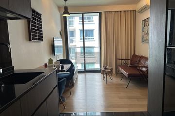 1 Bedroom Condo for rent in Via 49, Khlong Tan Nuea, Bangkok near BTS Phrom Phong