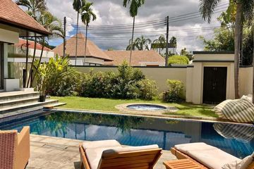 2 Bedroom Villa for sale in Rawai, Phuket