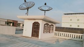 6 Bedroom House for sale in Chan Kasem, Bangkok