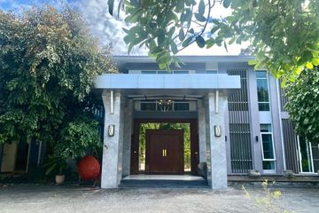 7 Bedroom House for sale in Chang Phueak, Chiang Mai