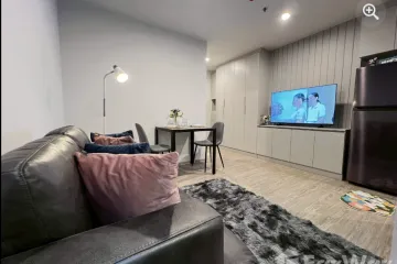 1 Bedroom Condo for rent in Regent Home Bangna, Bang Na, Bangkok near BTS Bang Na