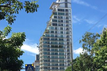 2 Bedroom Condo for sale in Khlong Tan Nuea, Bangkok