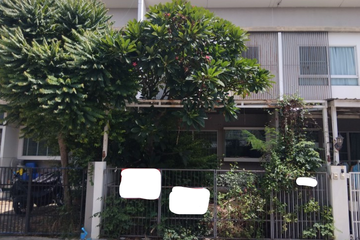 3 Bedroom Townhouse for sale in Thung Khru, Bangkok