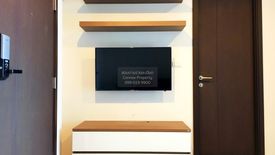 1 Bedroom Condo for rent in Rhythm Sathorn - Narathiwas, Thung Maha Mek, Bangkok near BTS Chong Nonsi