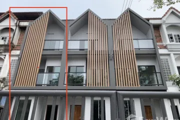 4 Bedroom Townhouse for sale in Suan Luang, Bangkok near MRT Si Nut