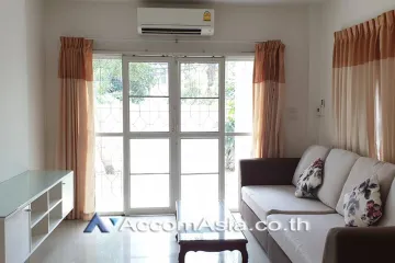 3 Bedroom House for rent in Khlong Toei, Bangkok near MRT Queen Sirikit National Convention Centre
