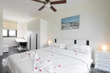 3 Bedroom Townhouse for rent in Lake Town, Kamala, Phuket