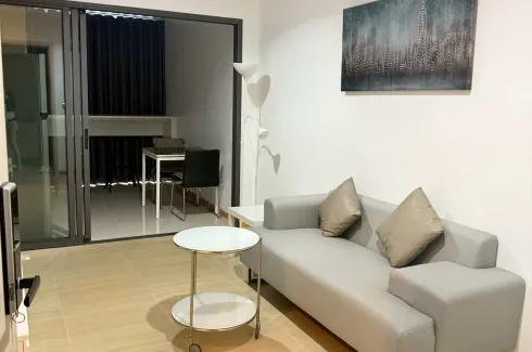 1 Bedroom Condo for rent in Rhythm Sukhumvit 42, Phra Khanong, Bangkok near BTS Ekkamai