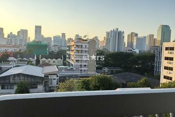 2 Bedroom Condo for rent in Rin House, Khlong Tan Nuea, Bangkok near MRT Phetchaburi