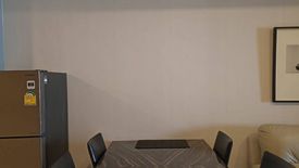 1 Bedroom Condo for rent in Nusa State Tower Condominium, Silom, Bangkok near BTS Surasak