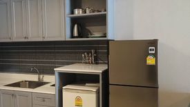 1 Bedroom Condo for rent in Nusa State Tower Condominium, Silom, Bangkok near BTS Surasak