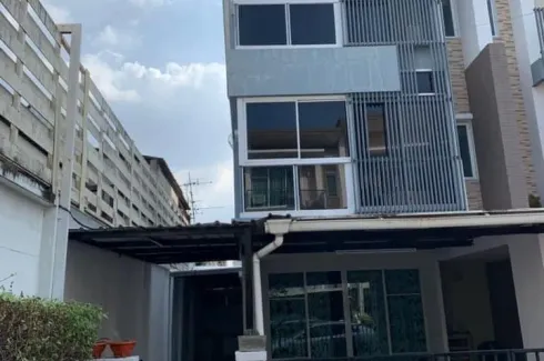 3 Bedroom Townhouse for rent in Town Plus Kaset-Navamin, Nuan Chan, Bangkok